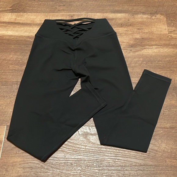 TYC Legging - Picture 3 of 4